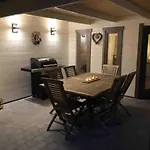 Daire Jacuzzi - Bbq - Jardin - Garden - Le Tulipier