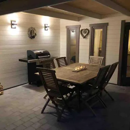 Apartament Jacuzzi - Bbq - Jardin - Garden - Le Tulipier