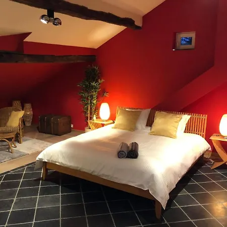 Garden - Le Tulipier *