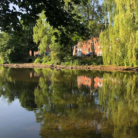 Garden - Le Tulipier