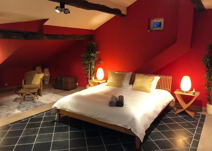 Garden - Le Tulipier *